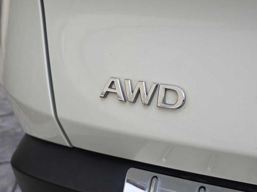 Majestic White 2023 INFINITI QX60 SENSORY