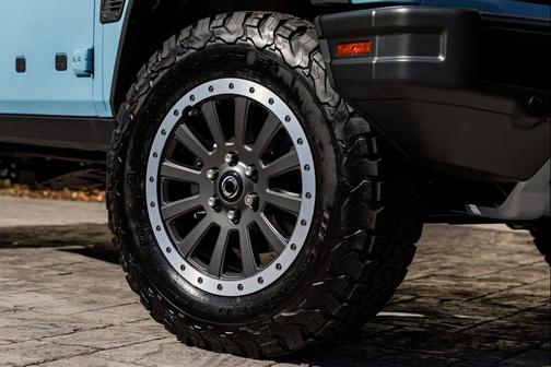 2025 INEOS Grenadier Fieldmaster