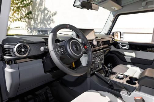 2025 INEOS Grenadier Fieldmaster