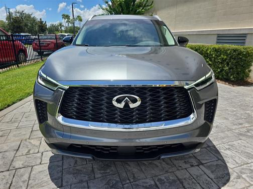 2022 INFINITI QX60 Luxe