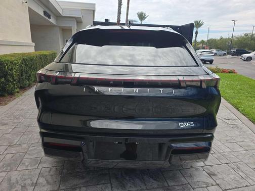 Black Obsidian 2027 INFINITI QX65 LUXE