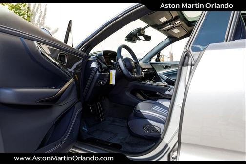 2026 Aston Martin DBX 707