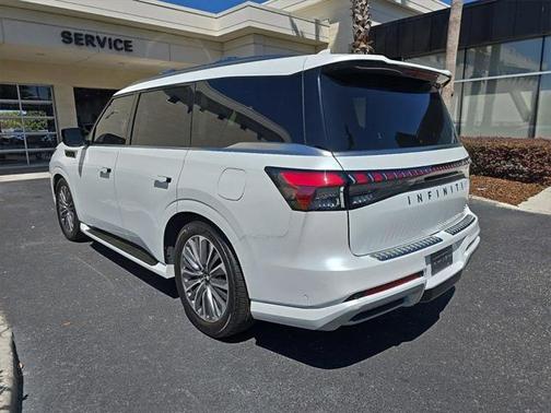 2025 INFINITI QX80 SENSORY AWD