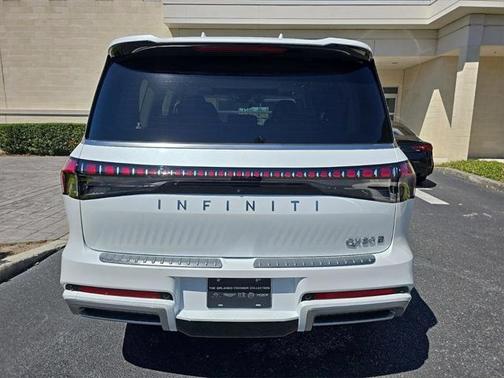 2025 INFINITI QX80 SENSORY AWD