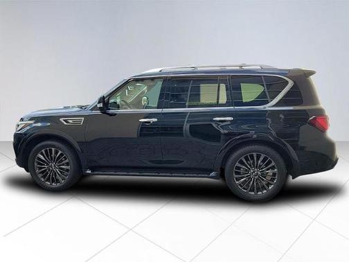 Photo 4 of 31 of 2021 INFINITI QX80 PREMIUM SELECT