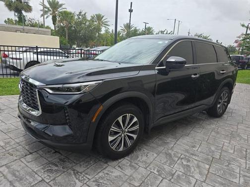 2025 INFINITI QX60 Pure