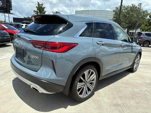 2022 INFINITI QX50 SENSORY