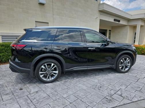 2024 INFINITI QX60 Luxe