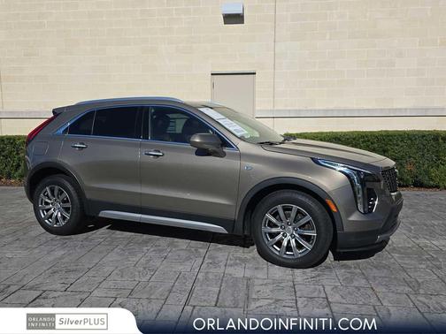 2020 Cadillac XT4 Premium Luxury