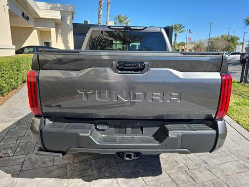 2024 Toyota Tundra Hybrid Limited