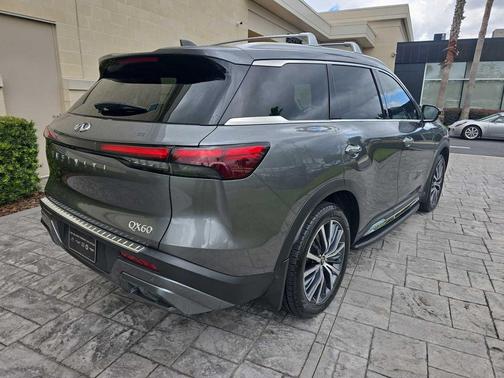 2023 INFINITI QX60 SENSORY