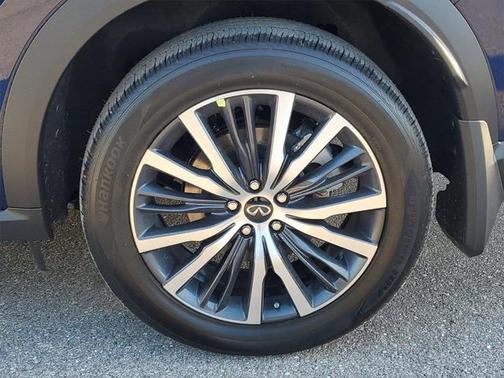 2025 INFINITI QX60 SENSORY