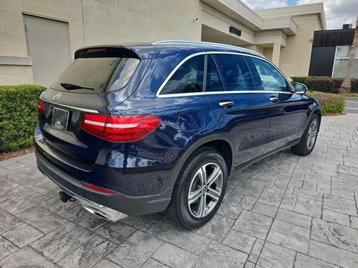 Lunar Blue Metallic 2019 Mercedes-Benz GLC 300 Base