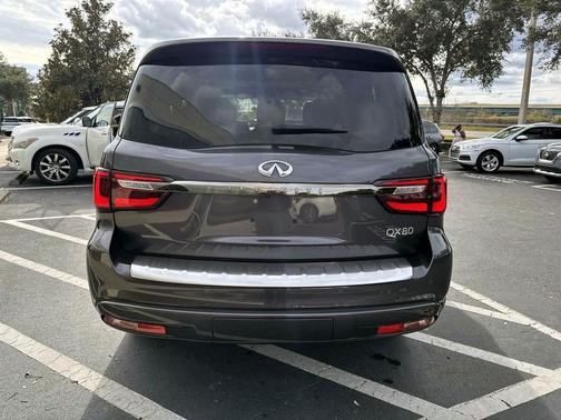 2024 INFINITI QX80 PREMIUM SELECT