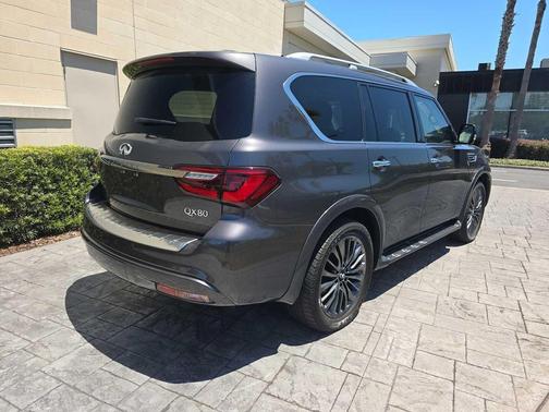 Anthracite Gray 2024 INFINITI QX80 PREMIUM SELECT