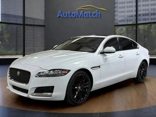 2016 Jaguar XF 35t Prestige