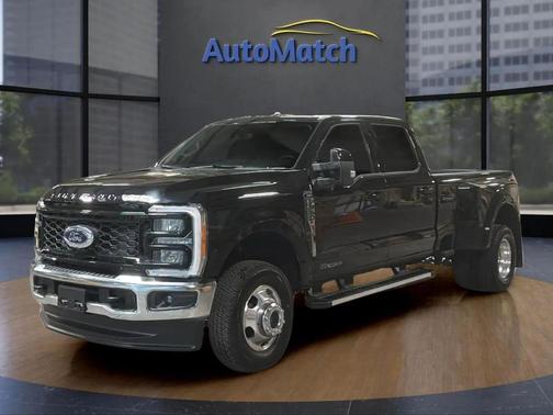 Agate Black Metallic 2025 Ford F-350 Lariat
