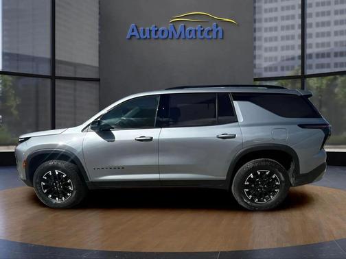 Sterling Gray Metallic 2024 Chevrolet Traverse AWD Z71