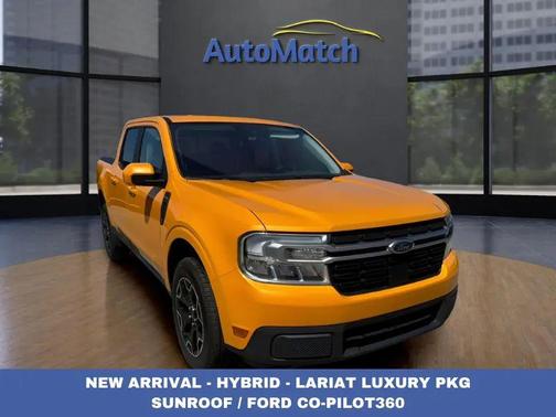 Cyber Orange Tricoat Metallic 2022 Ford Maverick Lariat