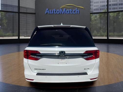 2022 Honda Odyssey Elite