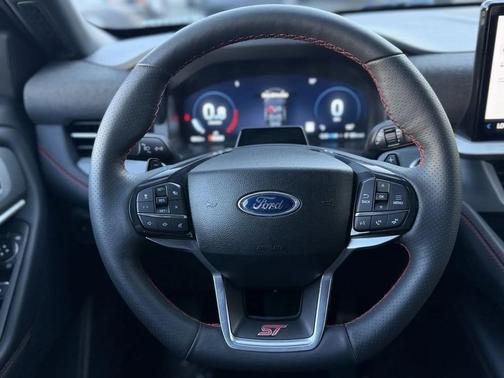Agate Black Metallic 2026 Ford Explorer ST