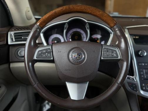 2010 Cadillac SRX Premium Collection