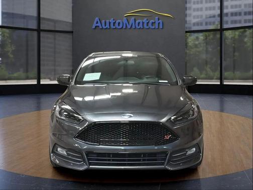 Magnetic 2017 Ford Focus ST