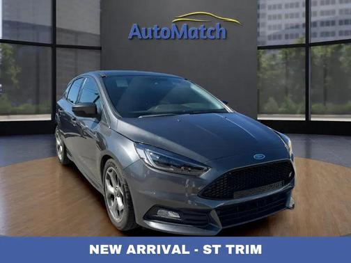 Gray 2017 Ford Focus ST Base