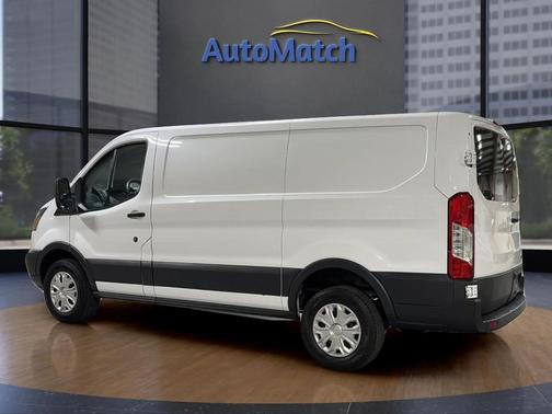 2018 Ford Transit-250 Base