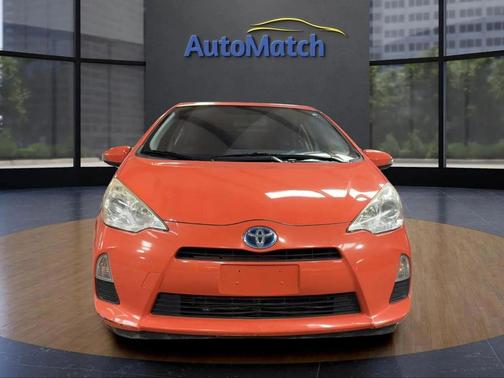 2013 Toyota Prius c Three