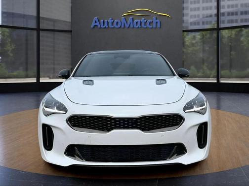 2022 Kia Stinger GT2