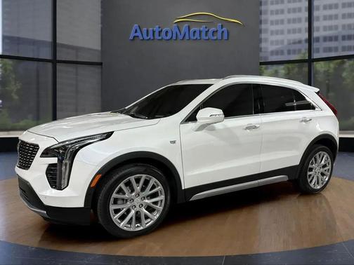 2023 Cadillac XT4 Premium Luxury