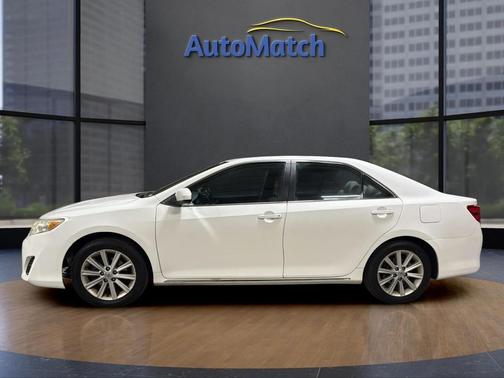 2014 Toyota Camry XLE