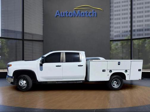 Summit White 2022 Chevrolet Silverado 3500 WT