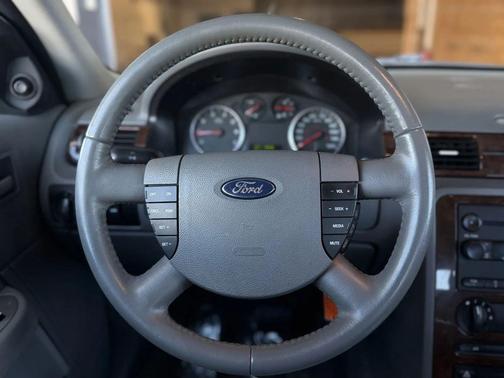 Redfire Metallic 2007 Ford Five Hundred SEL