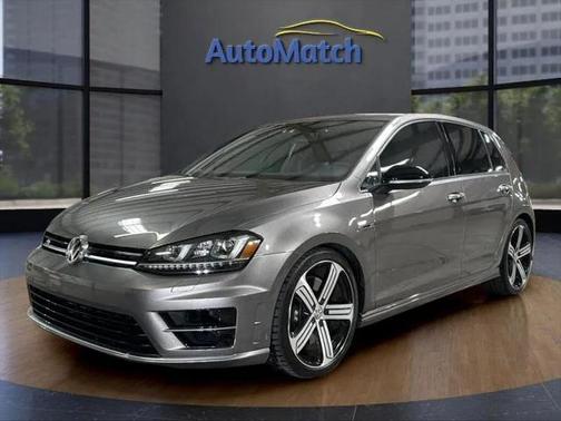 2016 Volkswagen Golf R 4-Door w/DCC & Navigation