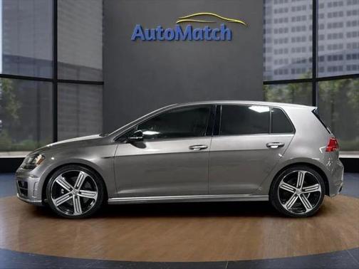 2016 Volkswagen Golf R 4-Door w/DCC & Navigation