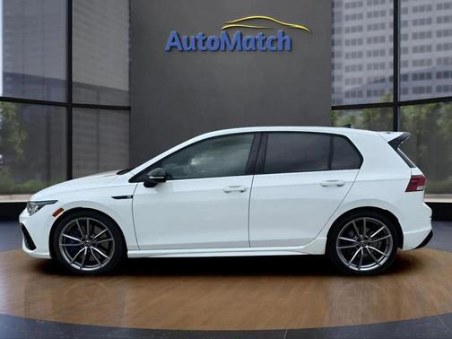 2024 Volkswagen Golf R Base