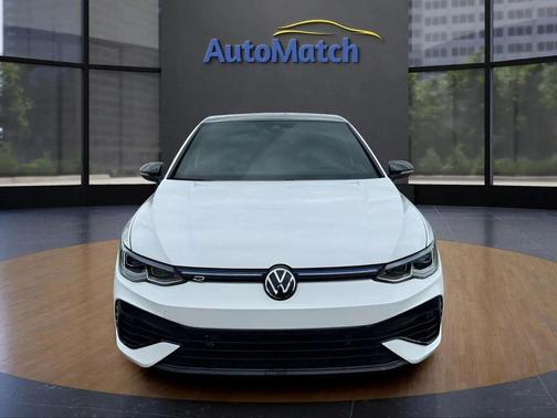 2024 Volkswagen Golf R Base