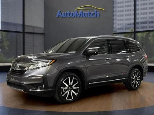 2022 Honda Pilot Touring 8-Passenger