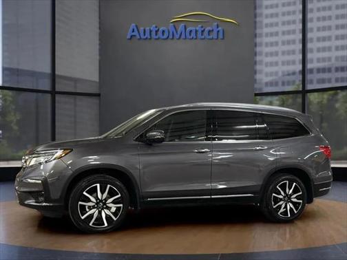 2022 Honda Pilot Touring 8-Passenger