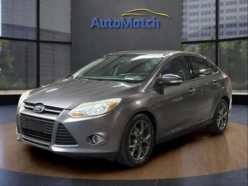 Sterling Gray Metallic 2013 Ford Focus SE