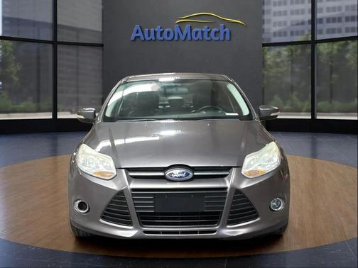 Sterling Gray Metallic 2013 Ford Focus SE