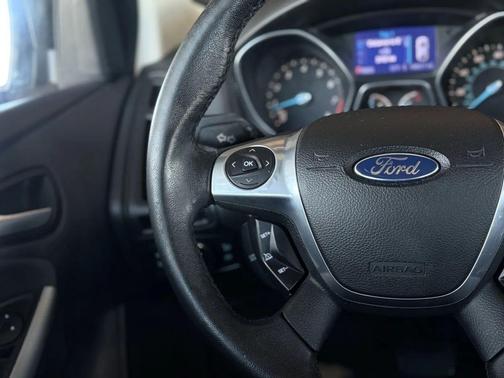 Sterling Gray Metallic 2013 Ford Focus SE