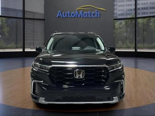 2024 Honda Pilot Touring 8-Passenger