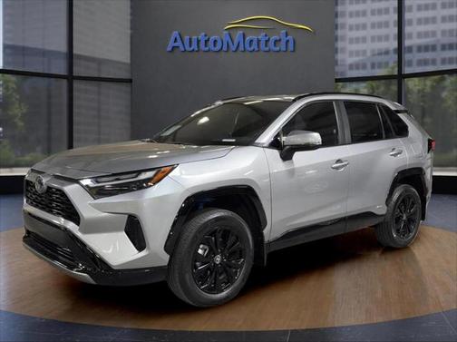 2022 Toyota RAV4 Hybrid SE