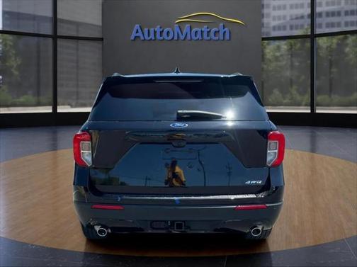 2022 Ford Explorer ST-Line