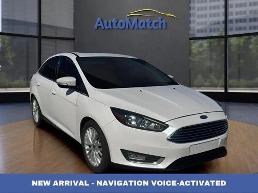 White Gold 2018 Ford Focus Titanium