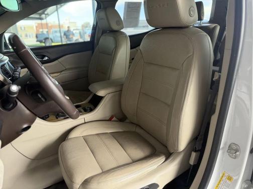 White Frost Tricoat 2017 GMC Acadia Denali
