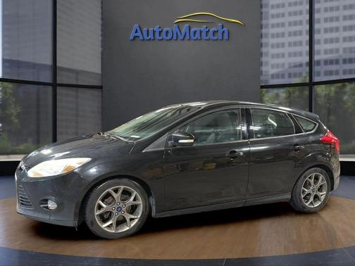 Tuxedo Black Metallic 2014 Ford Focus SE